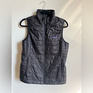 Patagonia black puffer vest